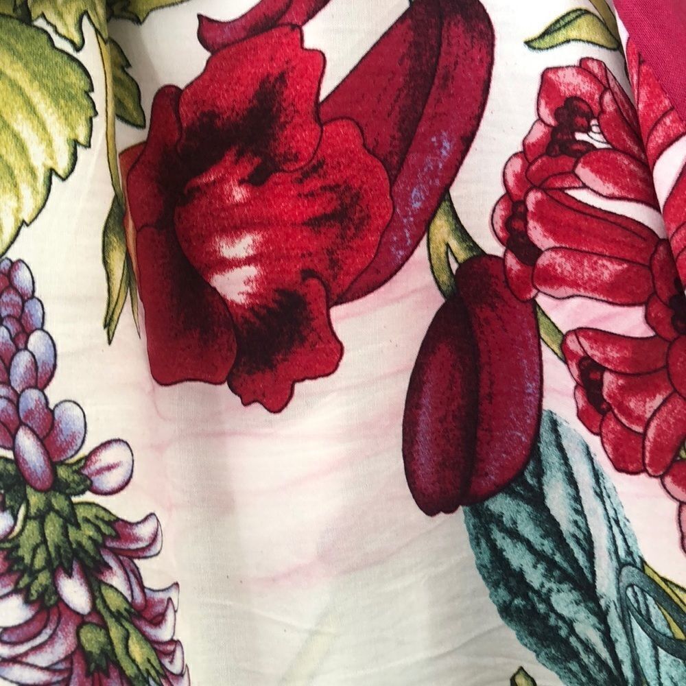 Iulla collection hibiscus 🌺 floral kimono - Picture 6 of 6